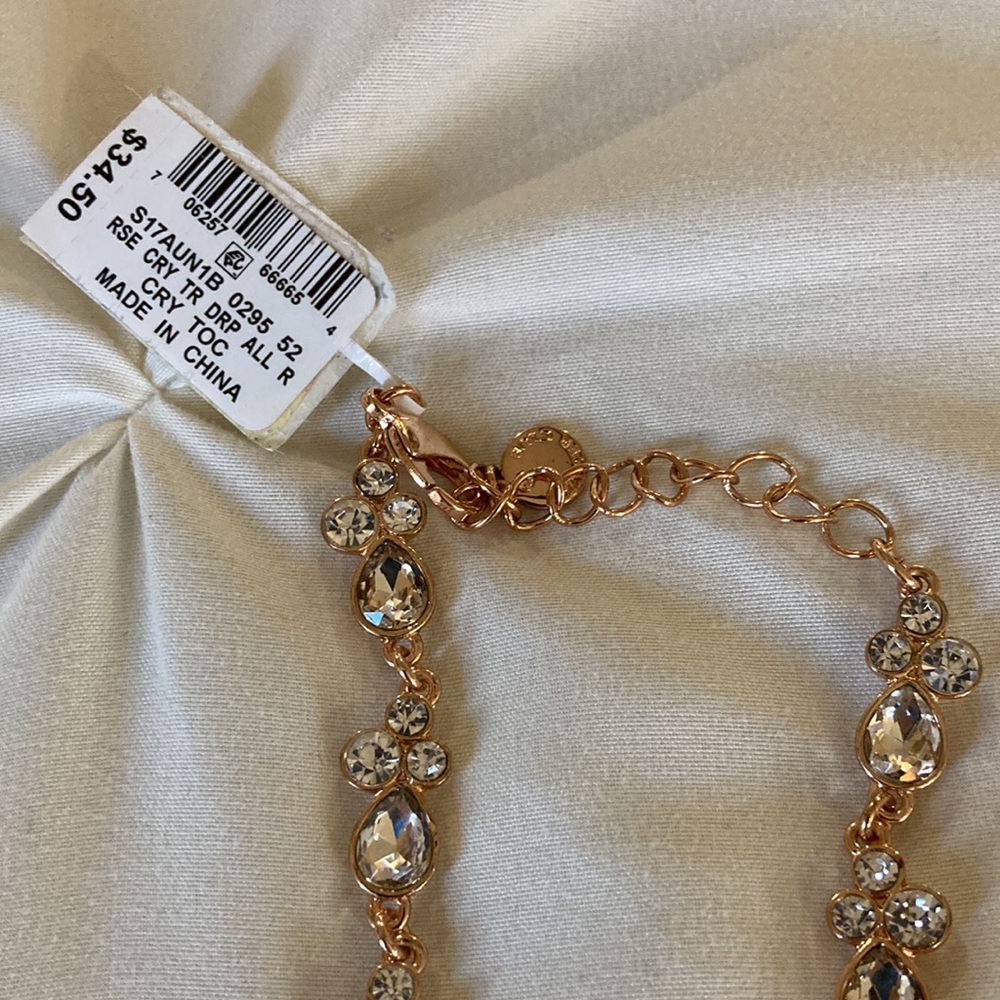 Women’s Rose Gold Jewelry.